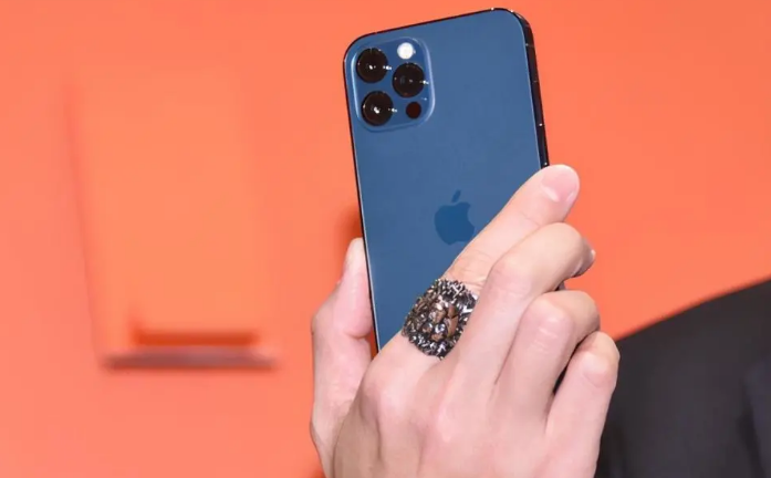福州苹果手机维修分享iPhone12系列重启方法教程 