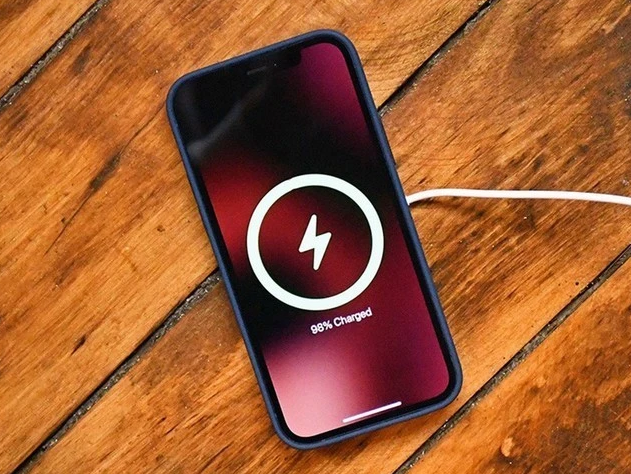 福州苹果手机维修分享iPhone 12可以随便充电吗 